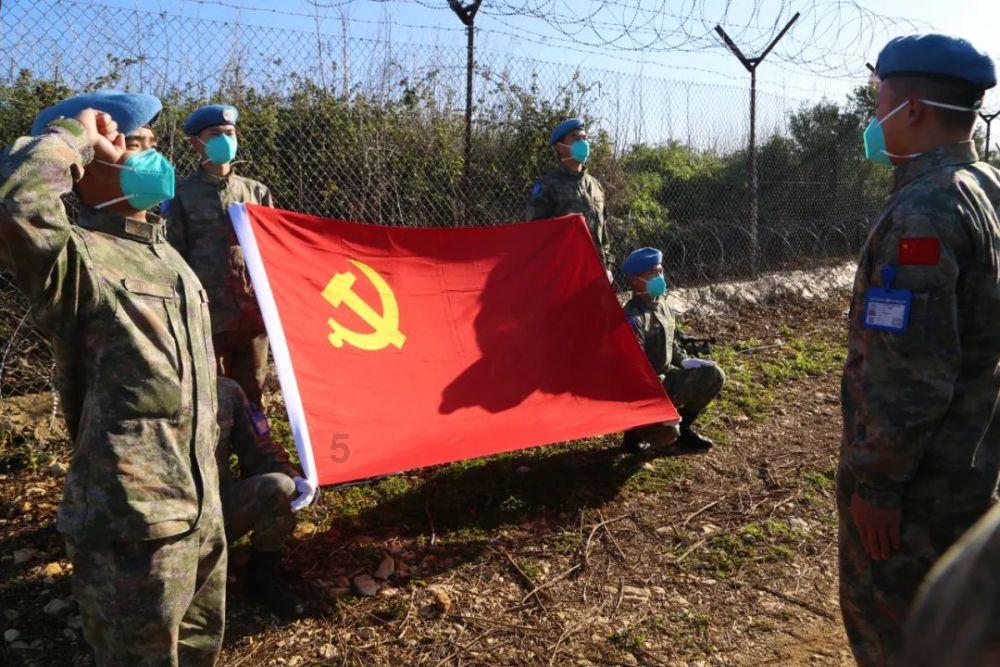 小镇惊魂
